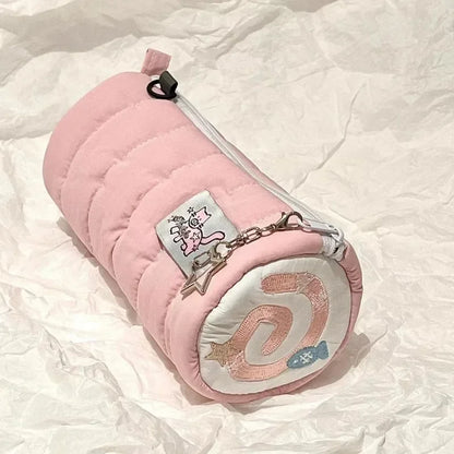 Trousse Kawaii Cylindrique – Grande Capacité en Tissu Doux Rose Pastel