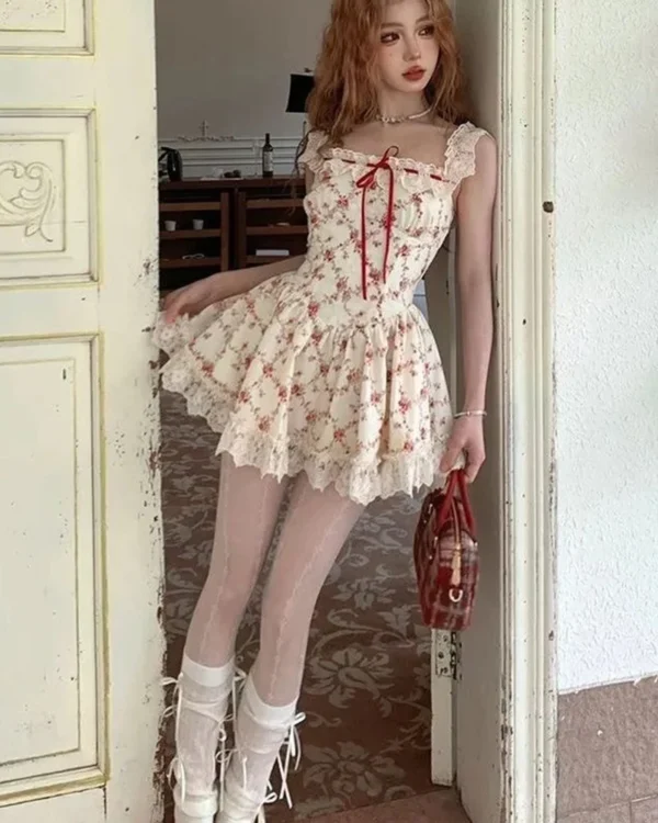 Ensemble Romantique : Robe Florale Douce & Cardigan Rouge Tendance - Votre Look Prairie Chic Rêvé !