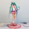 Poupées HATSUNE MIKU