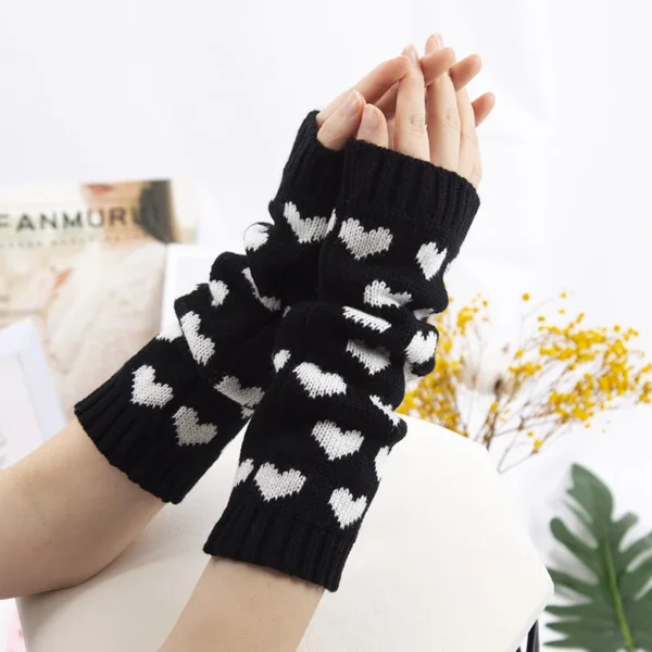 Mitaines Sans Doigts Cœur Y2K Goth Lolita : Affirmez Votre Style Unique avec une Touche d'Amour !